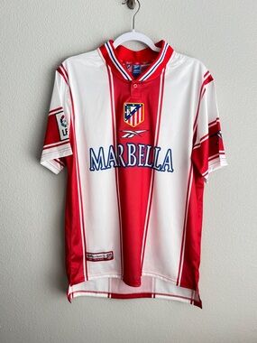 Vintage Atletico Madrid 1999/2000 home red and white soccer jersey